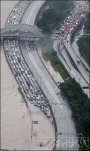 韩国百年一遇的暴雨 首尔暴雨 致62人死亡