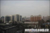今天北京天气阴冷 海淀丰台气温偏低 延庆局部地区
