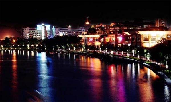 中国最富20大城市排行榜第4名：广东佛山。 