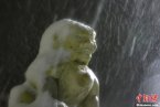 河北暴雪冻死3名日本游客 3名日本游客年龄太大经不