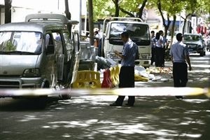 宁波发生司机撞人后将伤者割喉，就是之前报道的宁波割喉杀人案