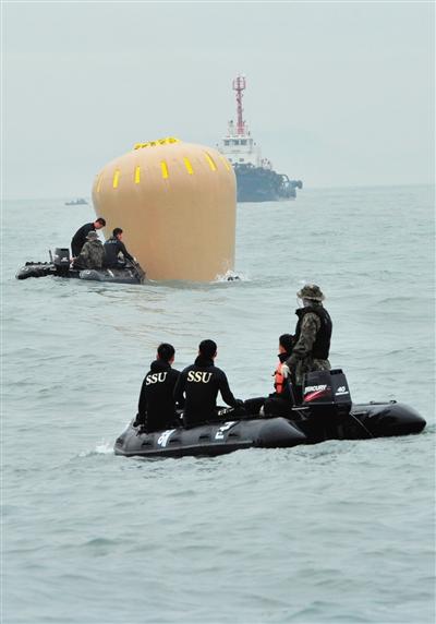 韩岁月号客轮翻沉，逃跑船长或被判无期