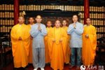 李阳出家了 在河南登封少林寺皈依佛门