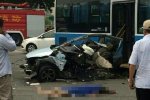 620南京重大车祸致2死 宝马车超速闯红灯撞散马自达