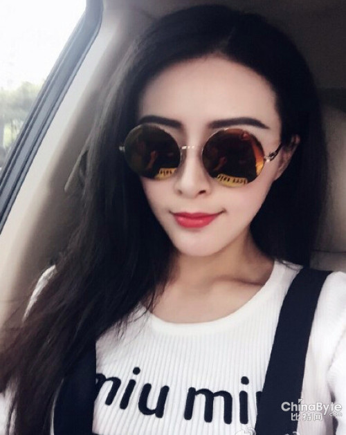 酷似范冰冰?；ㄗ吆? width=