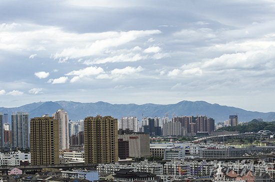 温州刮台风不下雨，天气还很好。