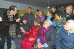 四兄妹共378岁 成都果堰村百岁老人过生日