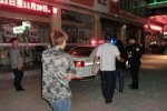 酒后调情踹死男友 大妈被捕