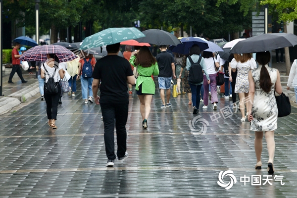 注意！北京今日将迎入汛以来最强降雨 局地有冰雹大风
