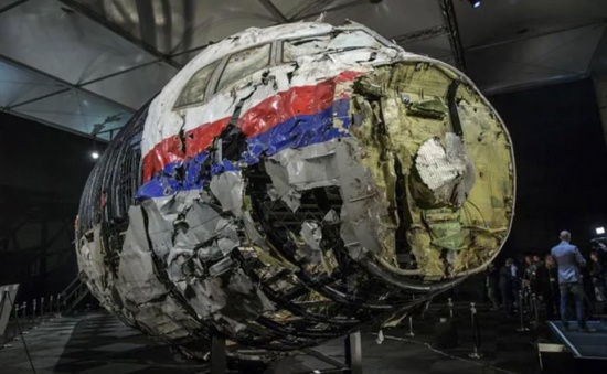 国际调查人员得出的结论是，MH17航班是在乌克兰东部上空被亲俄叛乱分子发射的导弹击落的。