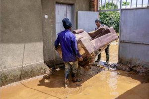 卢旺达洪水造成130人死亡，5000多所房屋被毁