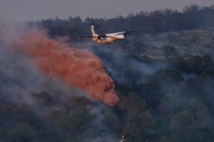 法国大部分地区发生火灾