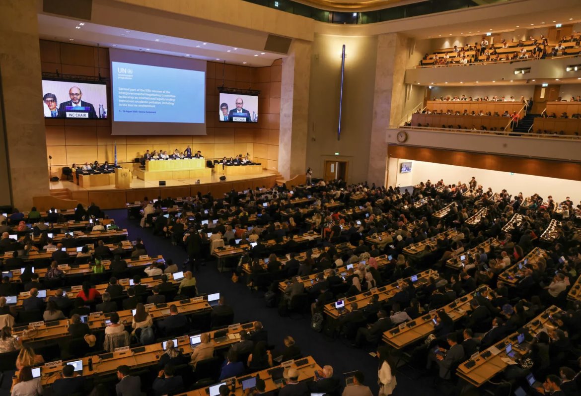 联合国塑料污染政府间谈判委员会全体会议在日内瓦举行，旨在敲定一项具有里程碑意义的协议。