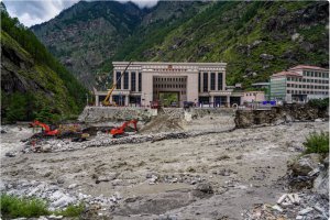中国和尼泊尔共享冰川湖气候信息应对洪水